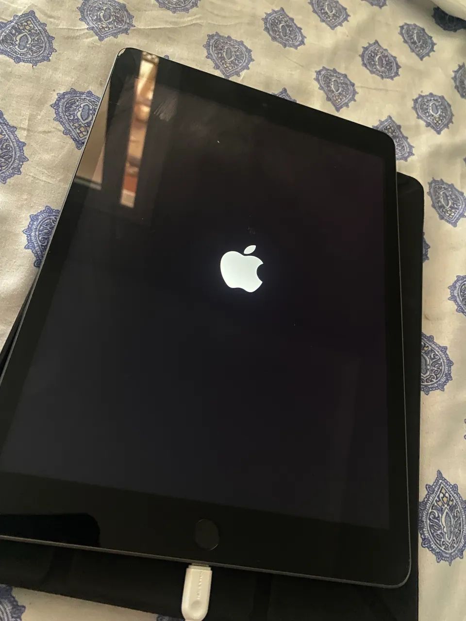 IPAD 9° GERAÇÃO CINZA ESPACIAL 