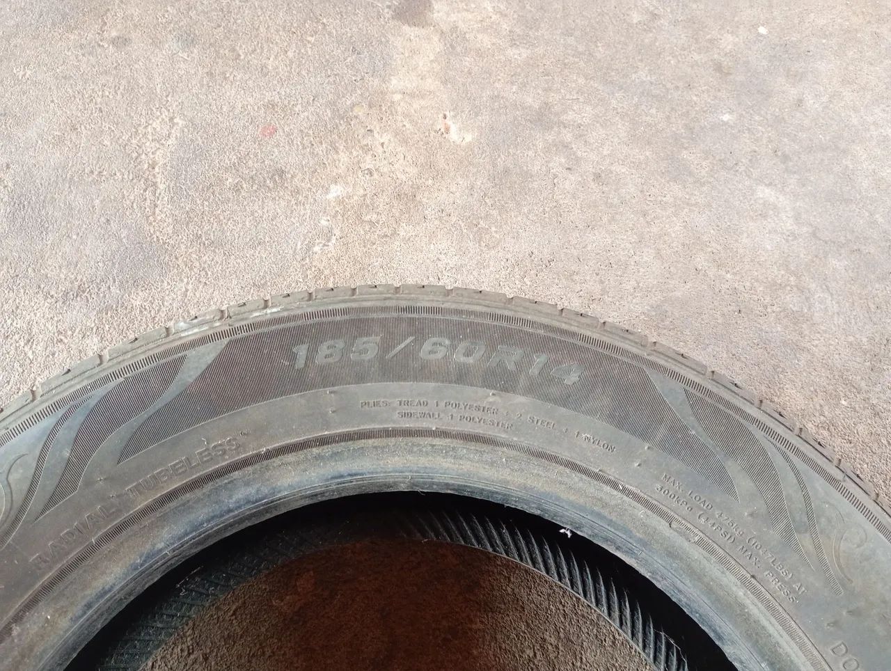 Vende-se pneu para step - Foto 2