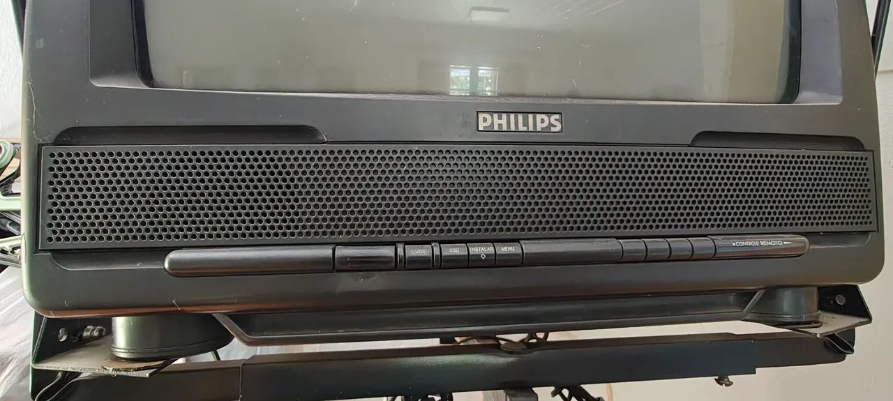 TV de tubo antiga Philips 20 polegadas com receptor e rack. - Foto 3