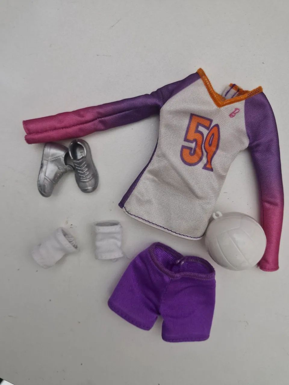 Roupa Completa Barbie Profissões Vôlei  - Foto 2
