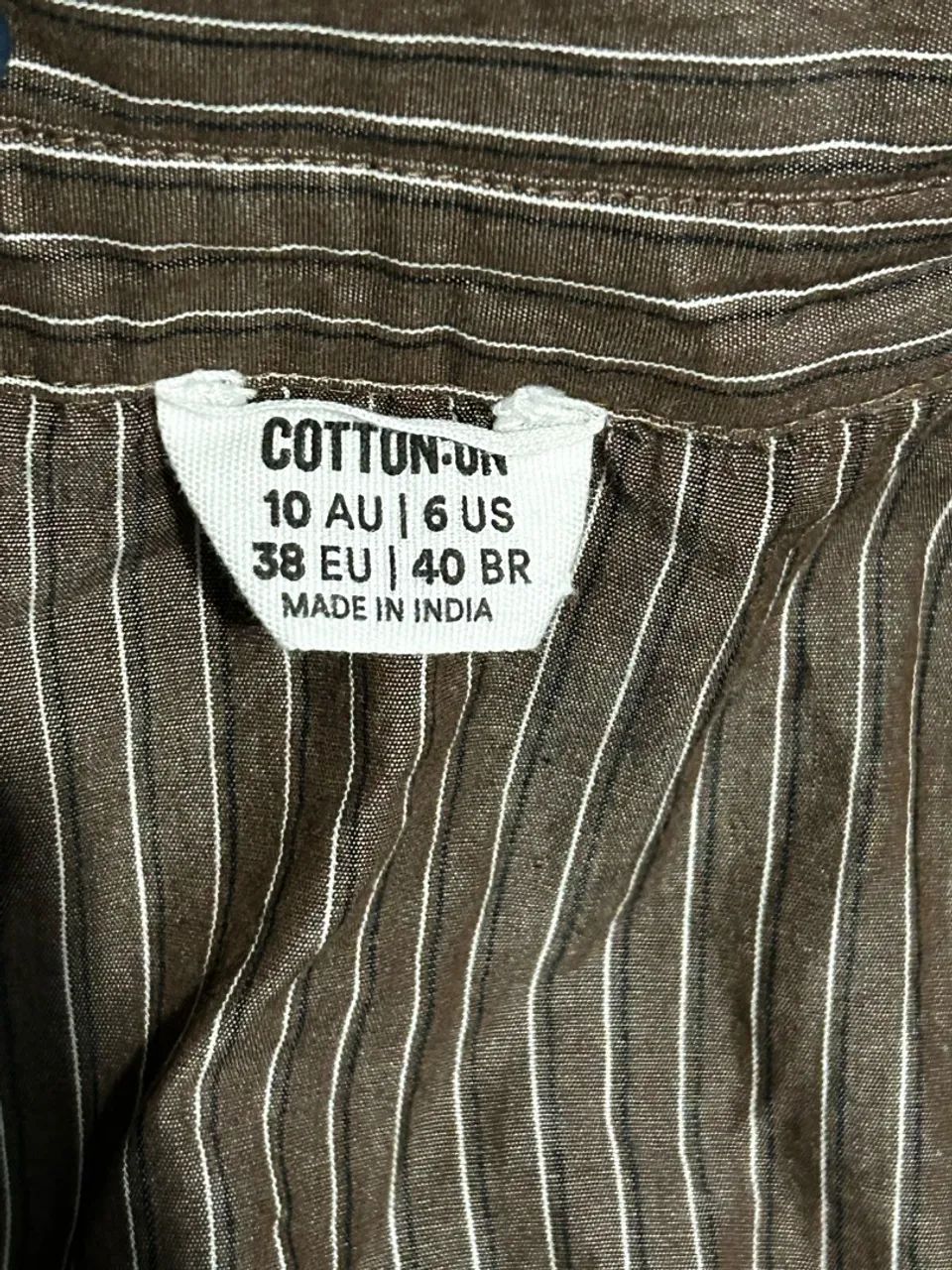 Maya Ruched Short Sleeve Shirt - Foto 2