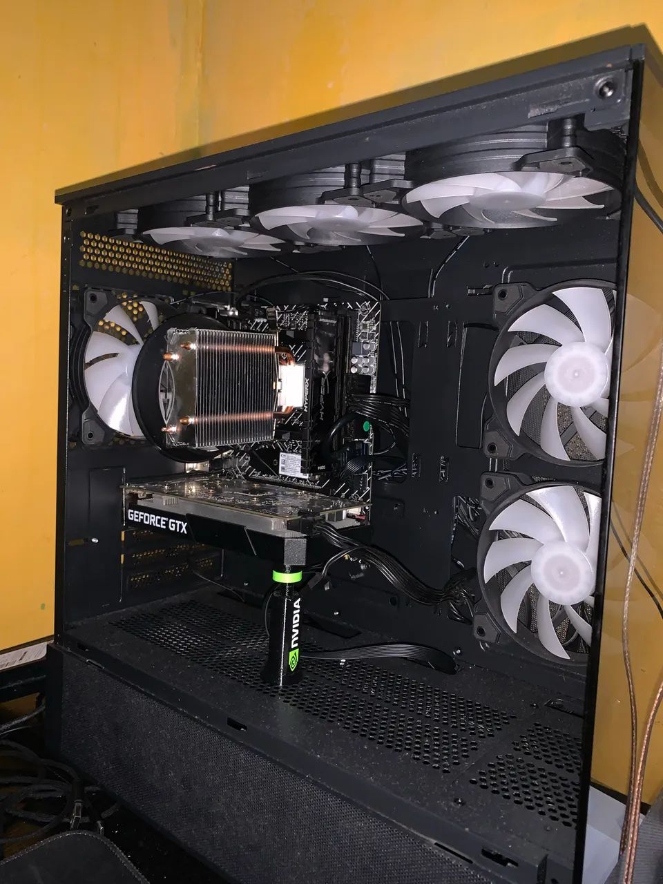 VENDO PC GAMER AMD RYZEN COMPLETO - Foto 2
