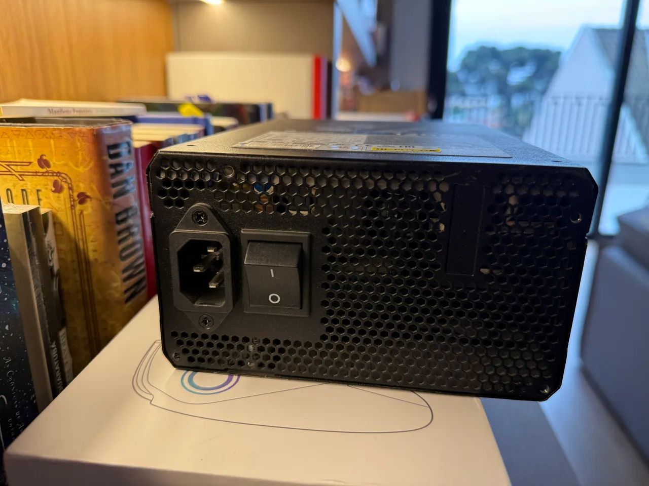 Fonte modular Corsair HX 1200i