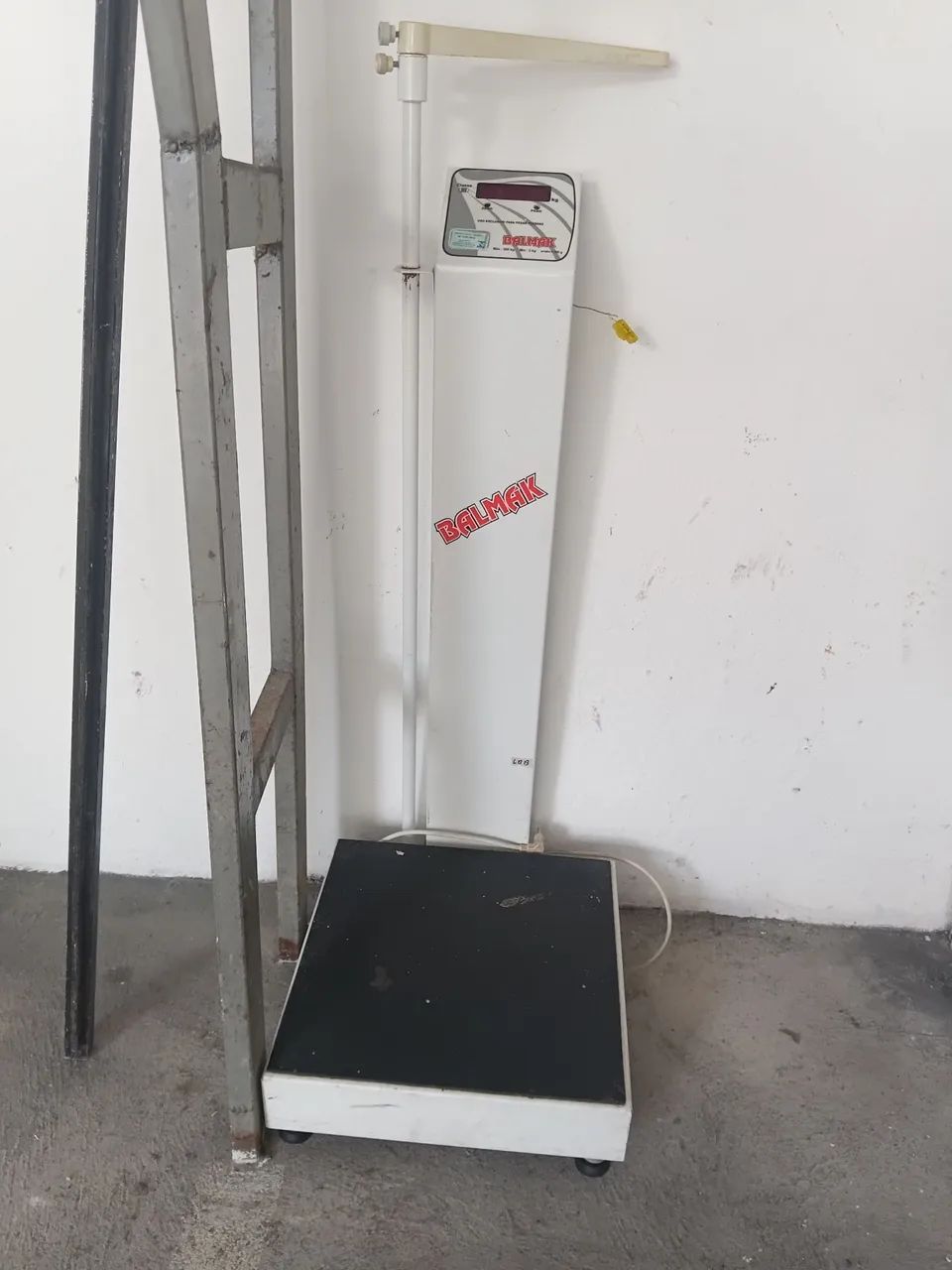 Vendo balança 350 - Foto 2