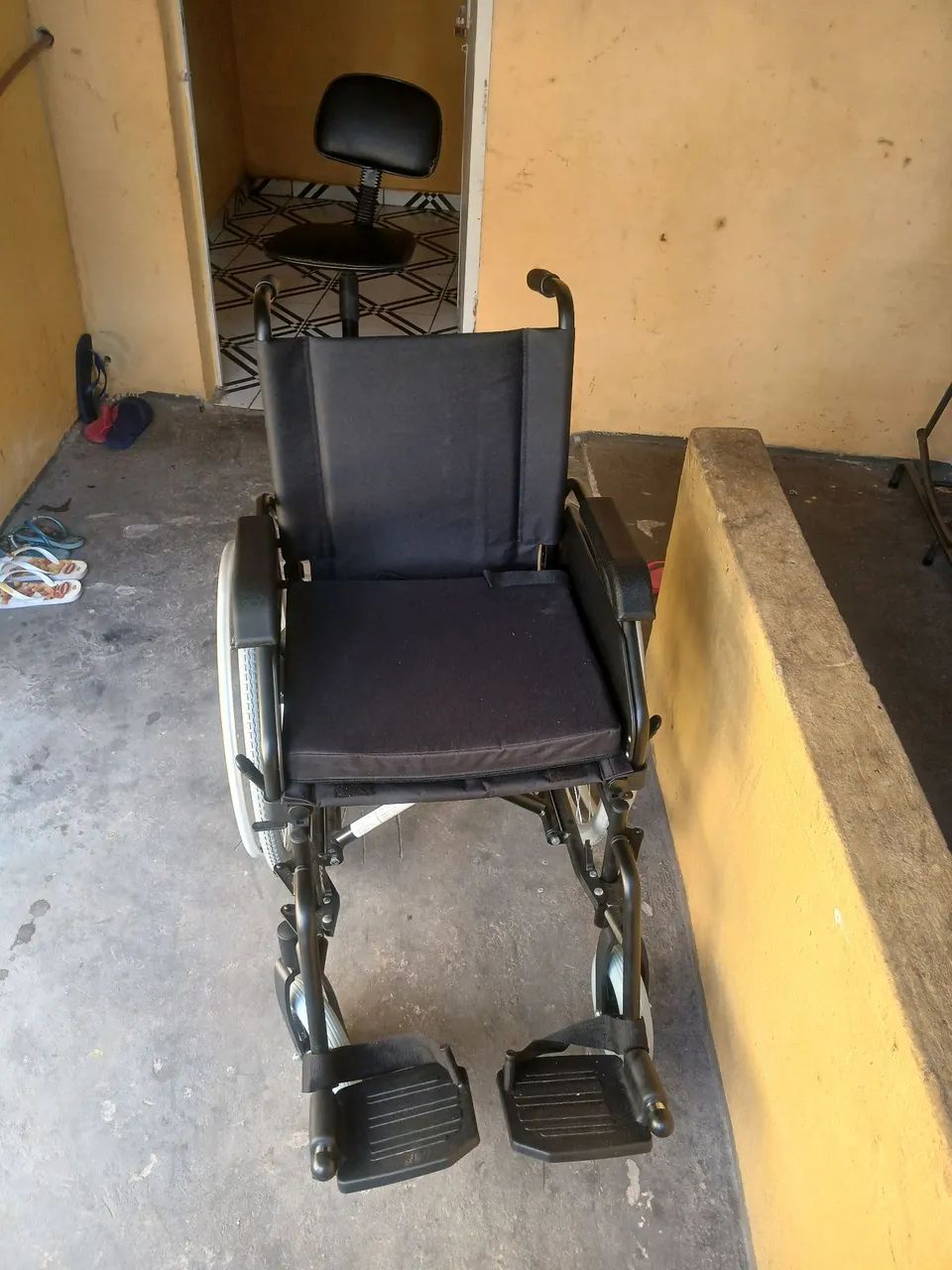 Cadeira de rodas  - Foto 2