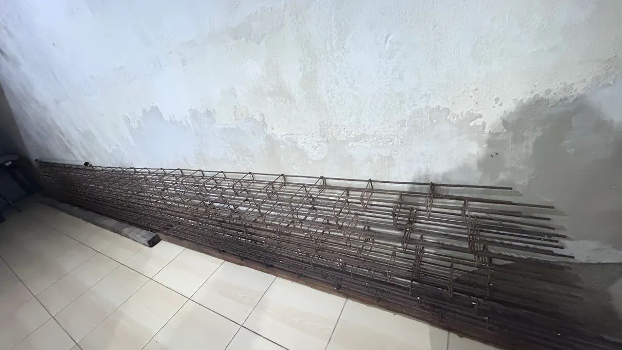 Coluna de ferro / radier480031031144622084