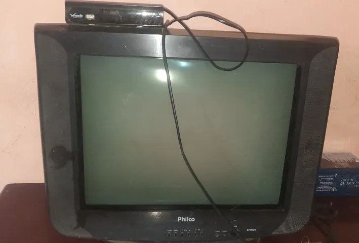 Televisão tubo 20 polegadas com coversor - Foto 2