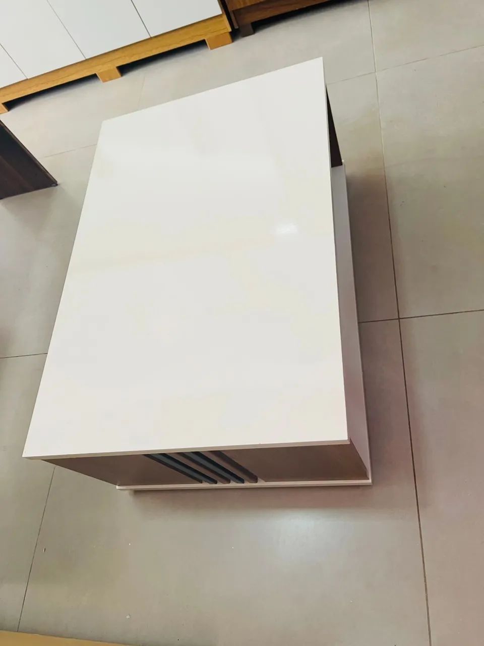 Mesa de centro decorativa em mdf