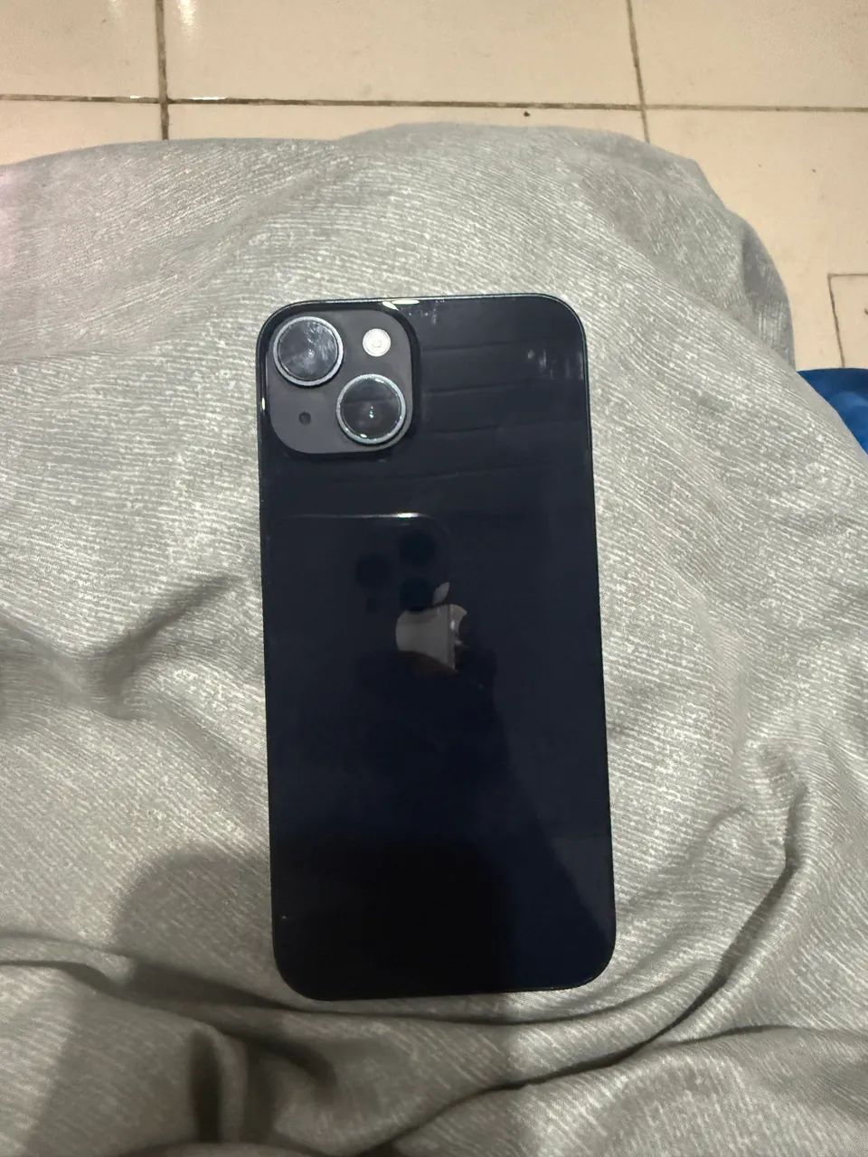 IPhone 14 - 128 GB, único dono.