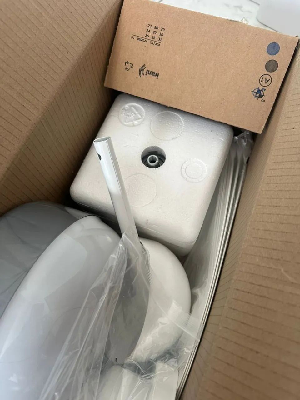 Ventilador de TETO NOVO,na caixa. - Foto 4