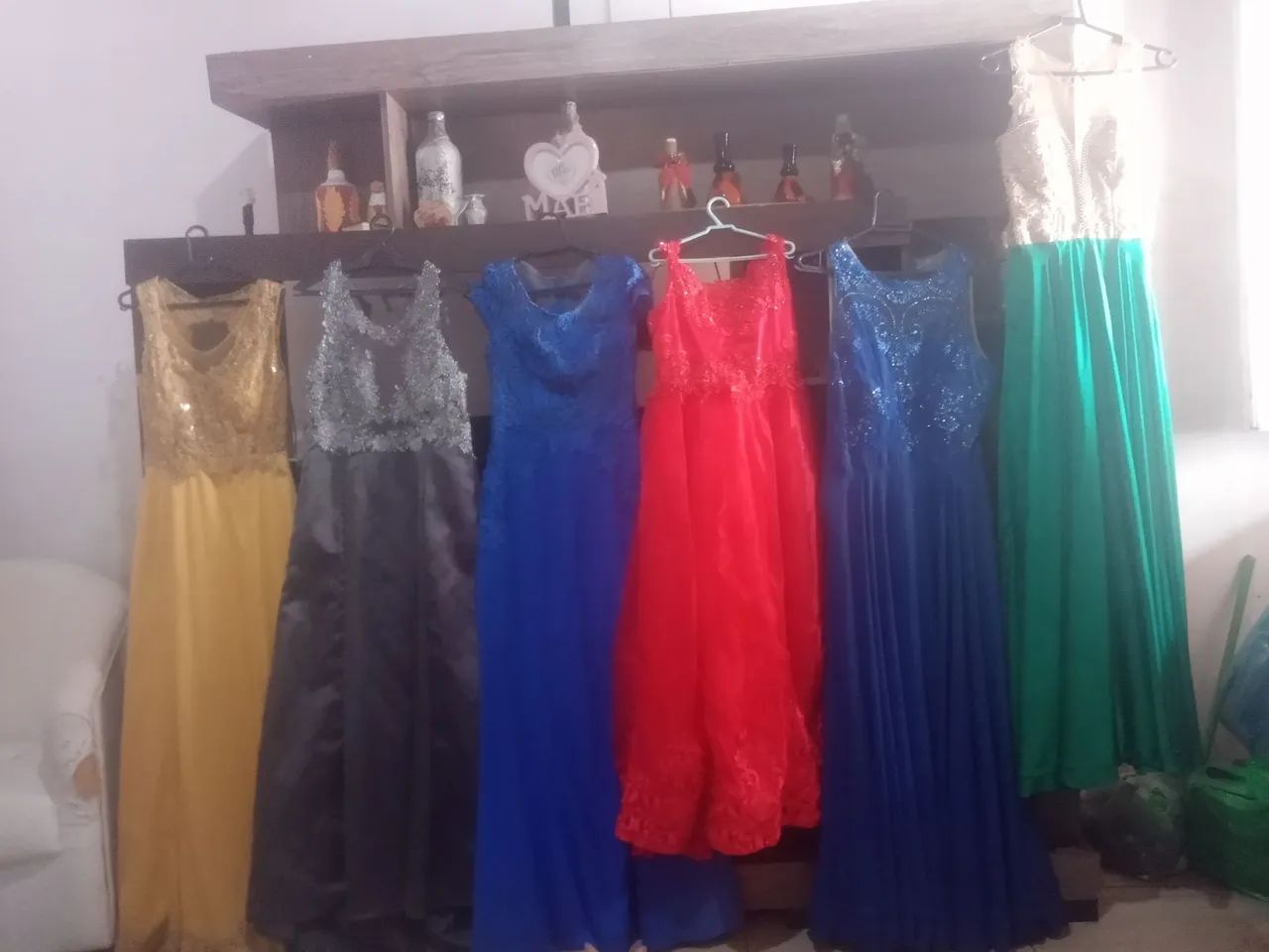 Vendo lindos vestidos de festa pra madrinha e daminhas - Foto 3