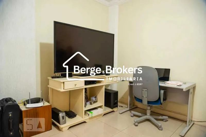 EXCELENTE SALA E QUARTO COM GARAGEM EM COPACABANA - Foto 4