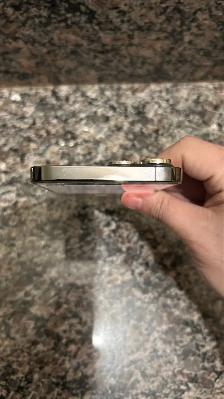 Vendo ou troco iPhone 13 Pro Max 256 GB - Foto 2