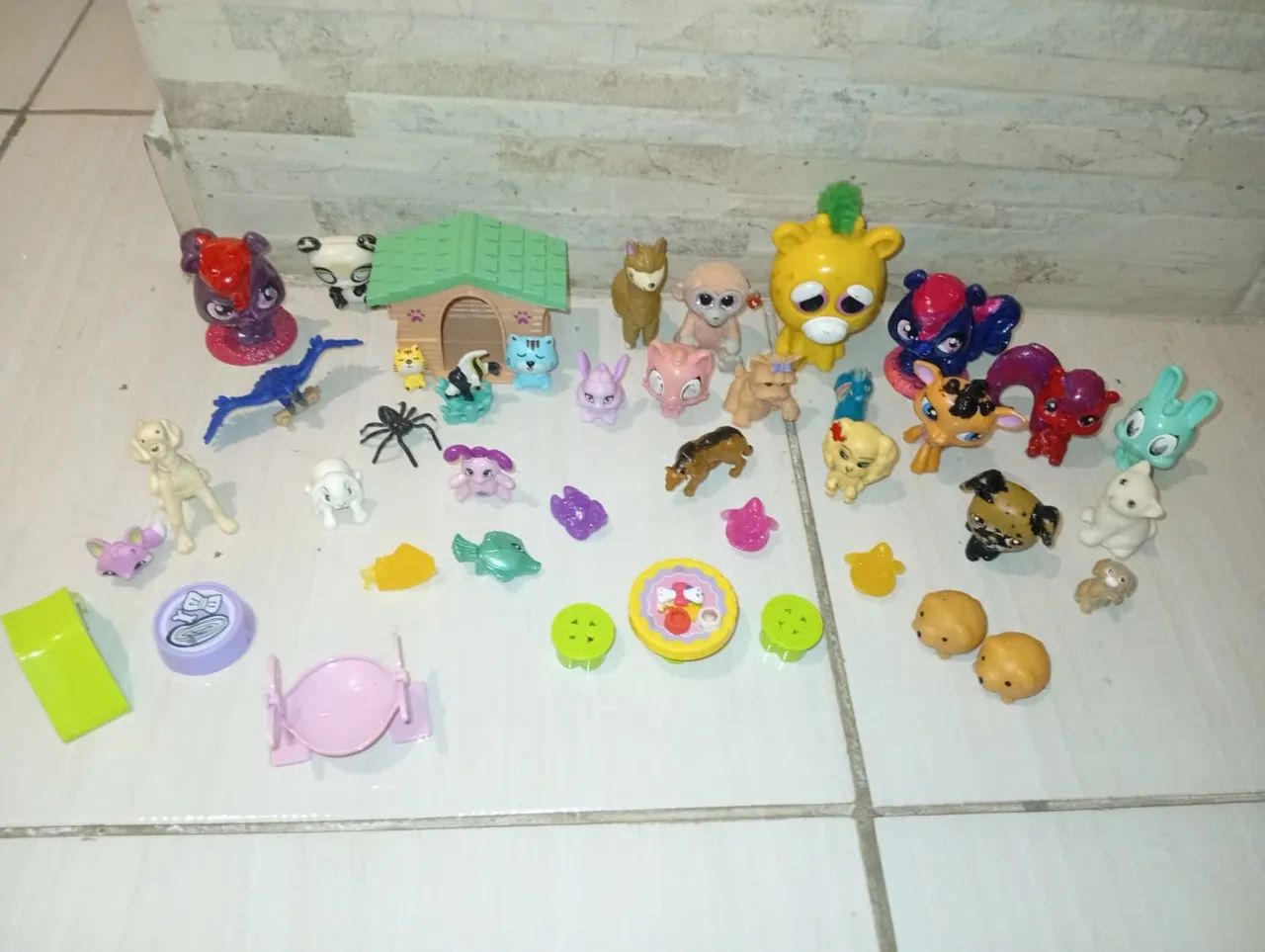Lote de miniaturas  - Foto 2
