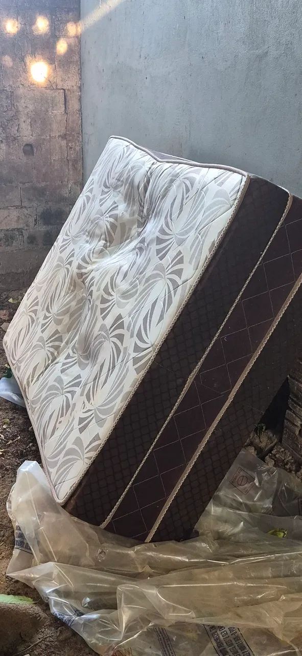 Colchão usado 