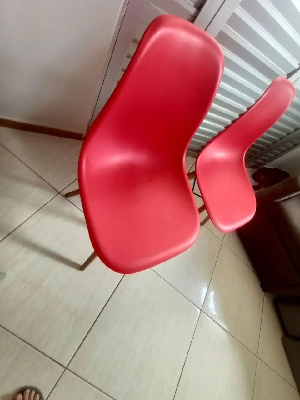 Cadeira vermelhas - Foto 2