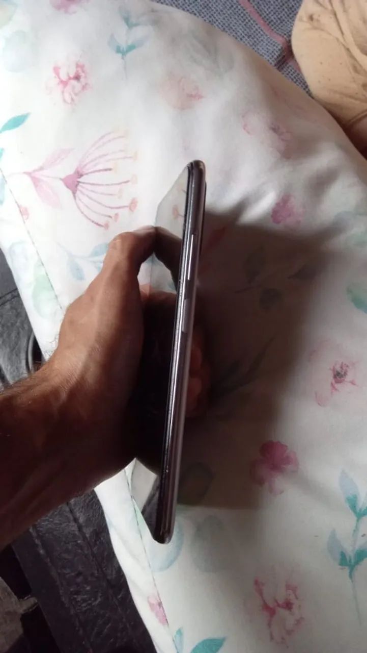 Vende-se este celular poco m5s 128g - Foto 3