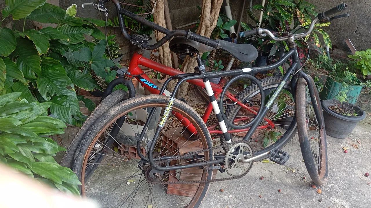 Vende-se 2 bicicleta 