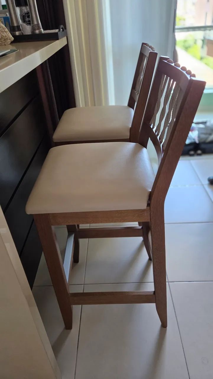 2 Banquetas estofadas - Foto 2