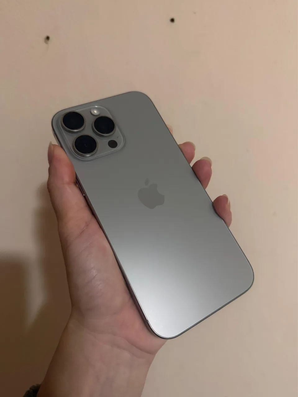 iPhone 16 Pro Max 256gb - Titânio natural  - Foto 3