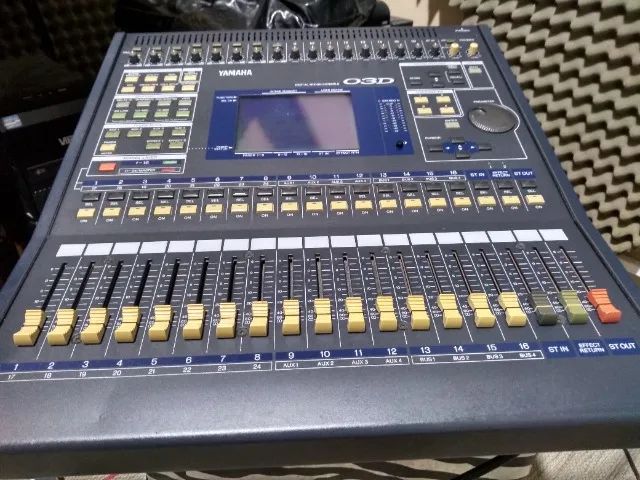 MESA DE SOM DIGITAL -- YAMAHA O3D - Foto 5