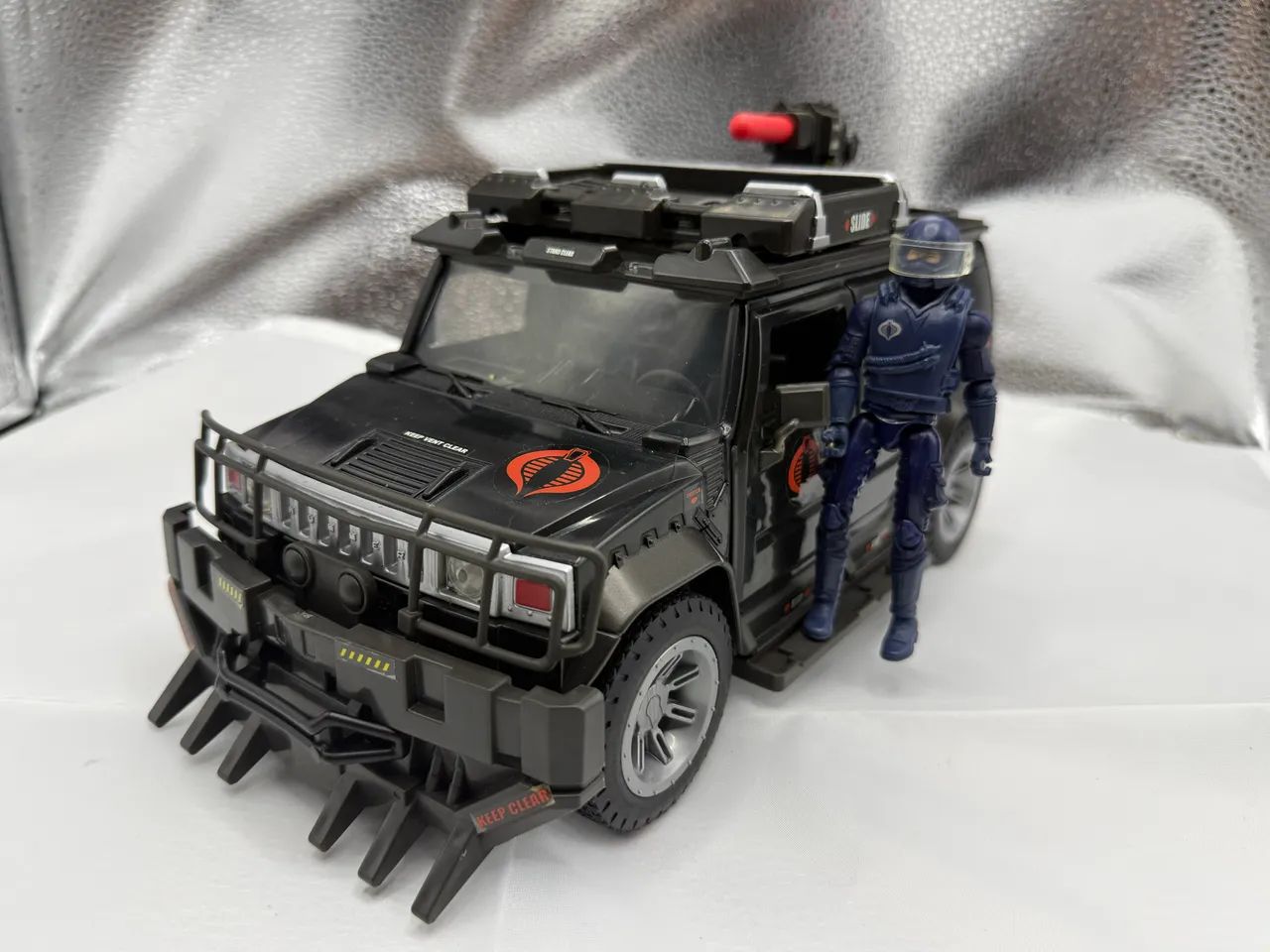 ミリタリー G.I. Joe Steel Crusher A.P.V. NinjaViper Gi Joe Steel Crusher Rise of Cobra com motorista Nitro Viper
