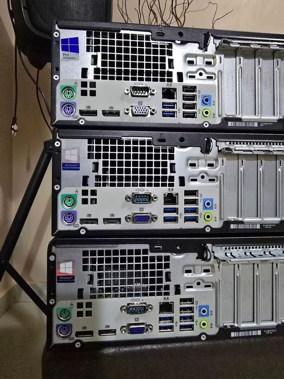 3 gabinetes com placa mãe  - Foto 2