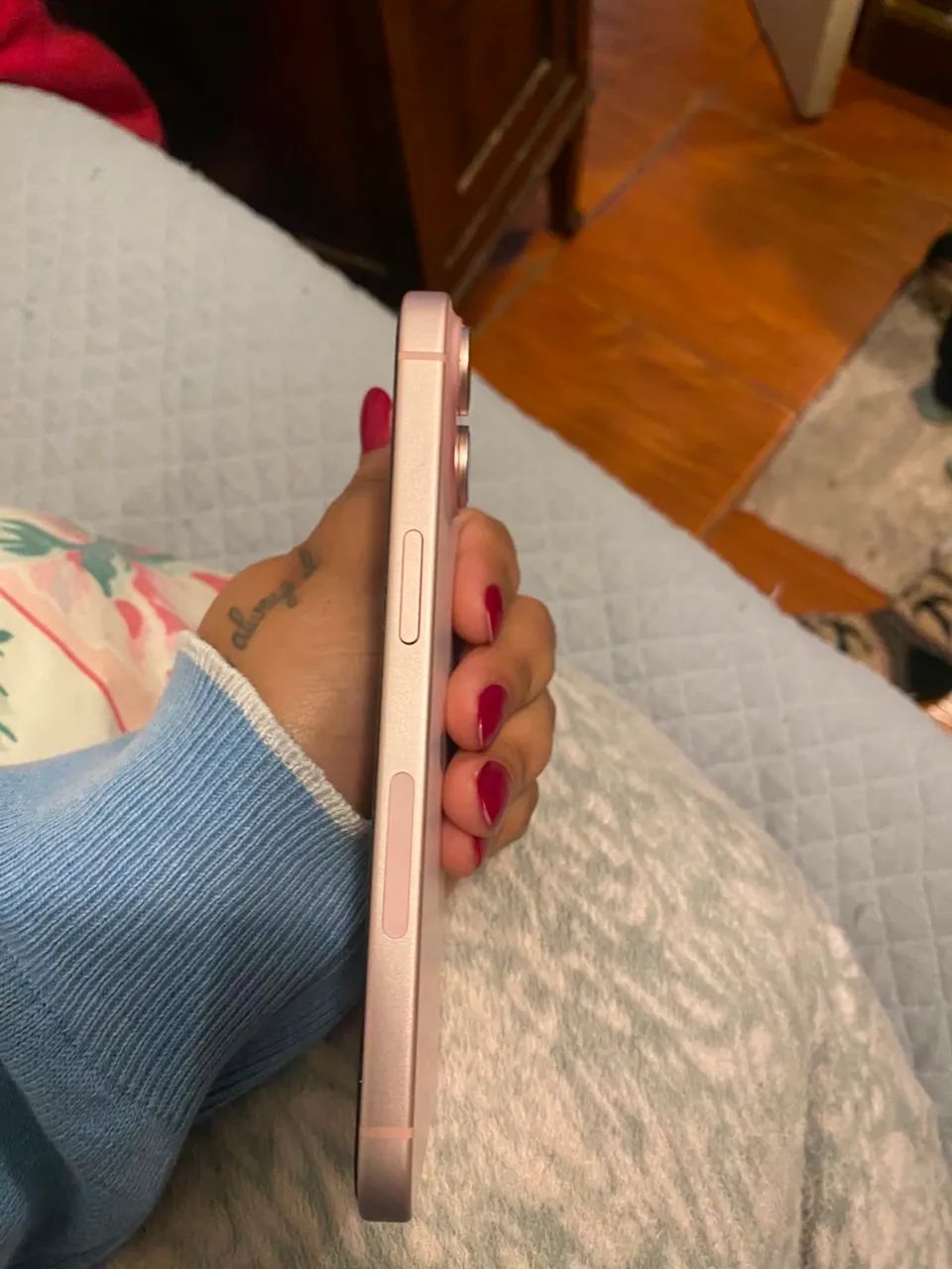 iPhone 15 Rosa - Foto 5