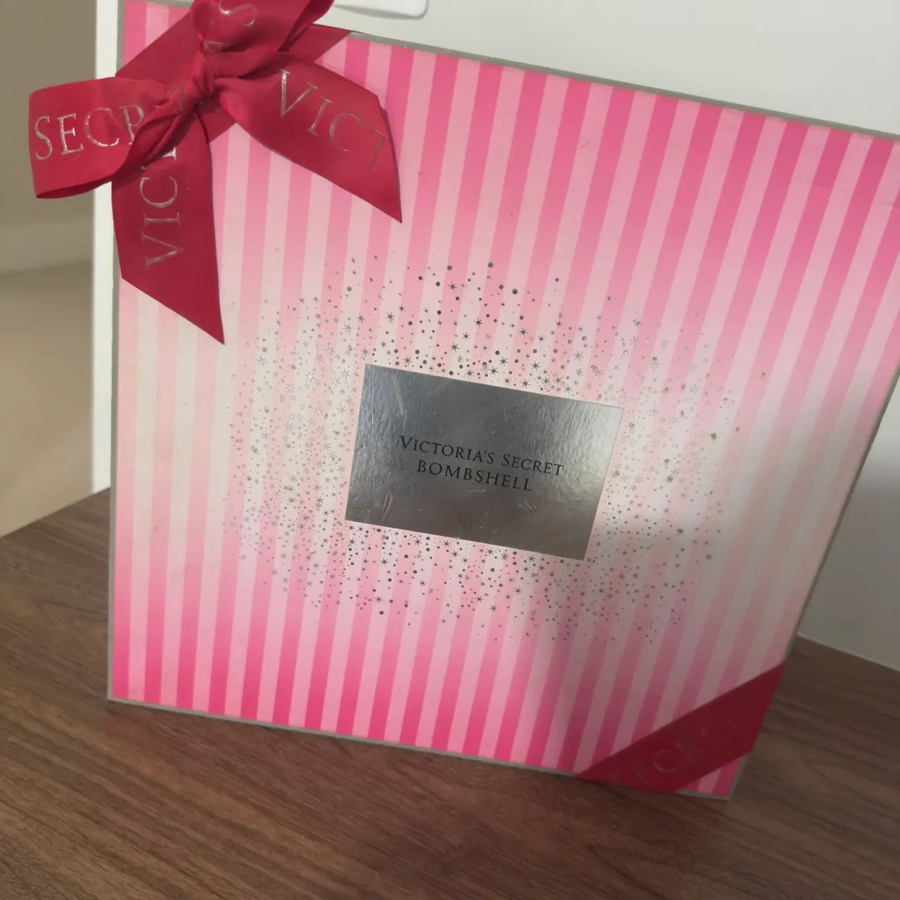 Perfume Victoria Secret BombShell 100ml - Foto 2