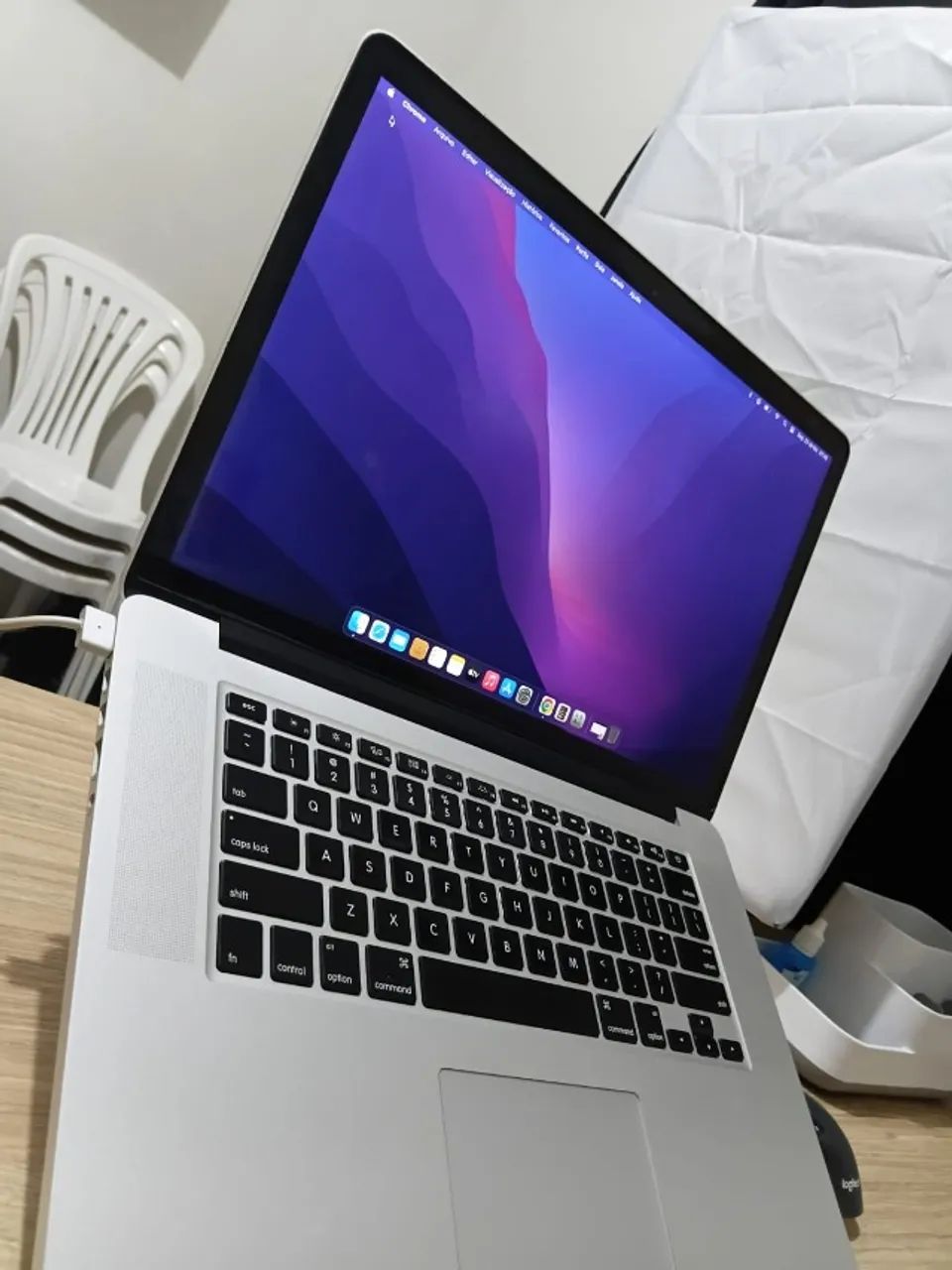 Macbook Pro 2015, 15 polegadas, i7 - 16 Gb e SSD de 512 -Melhor