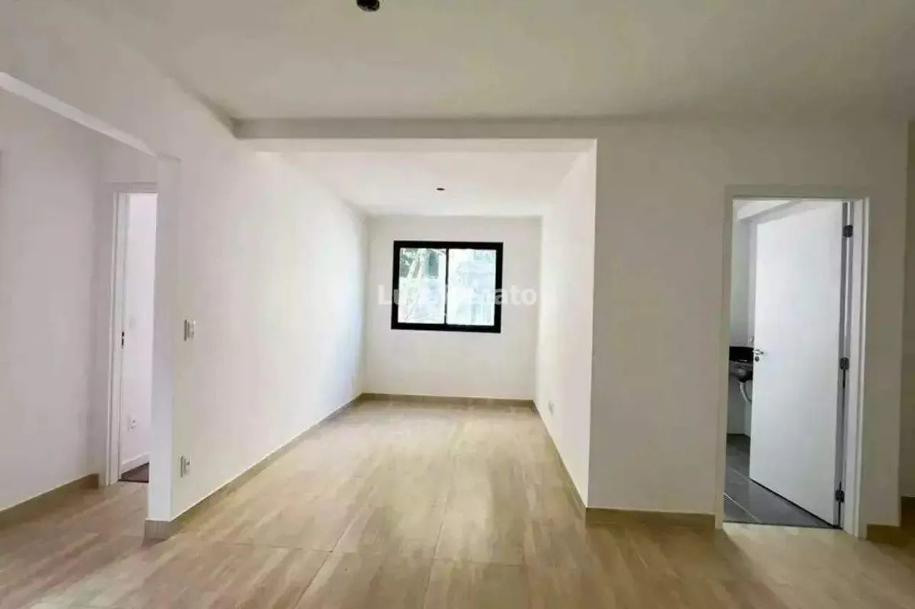 Apartamento à venda no bairro Serra