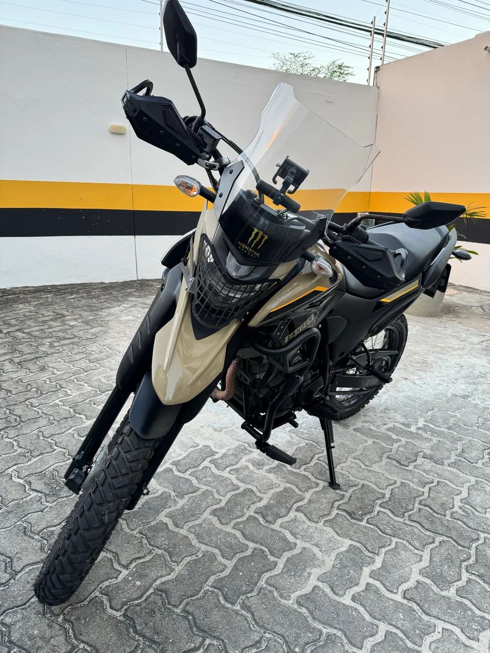 Lander XTZ250 23/23 - Foto 2