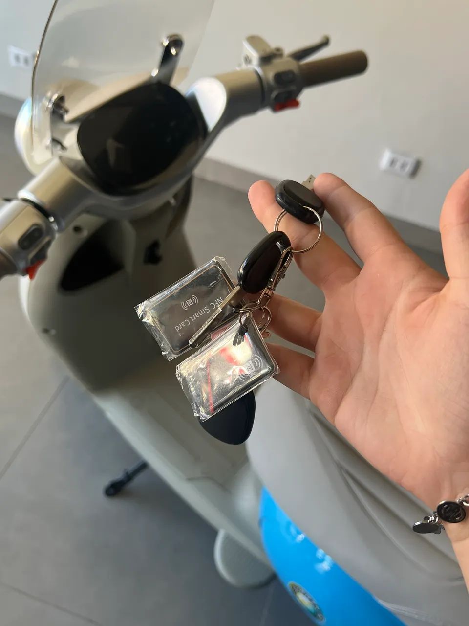Moto elétrica retrô  - Foto 4