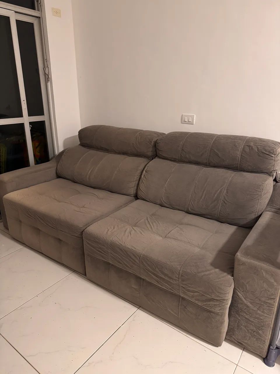 Sofá 4 lugares