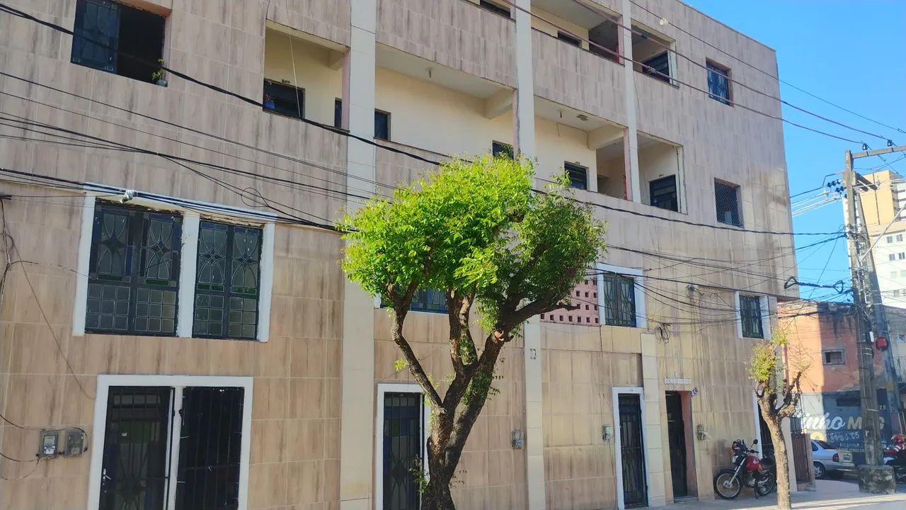 Kitnets no bairro de Fátima 