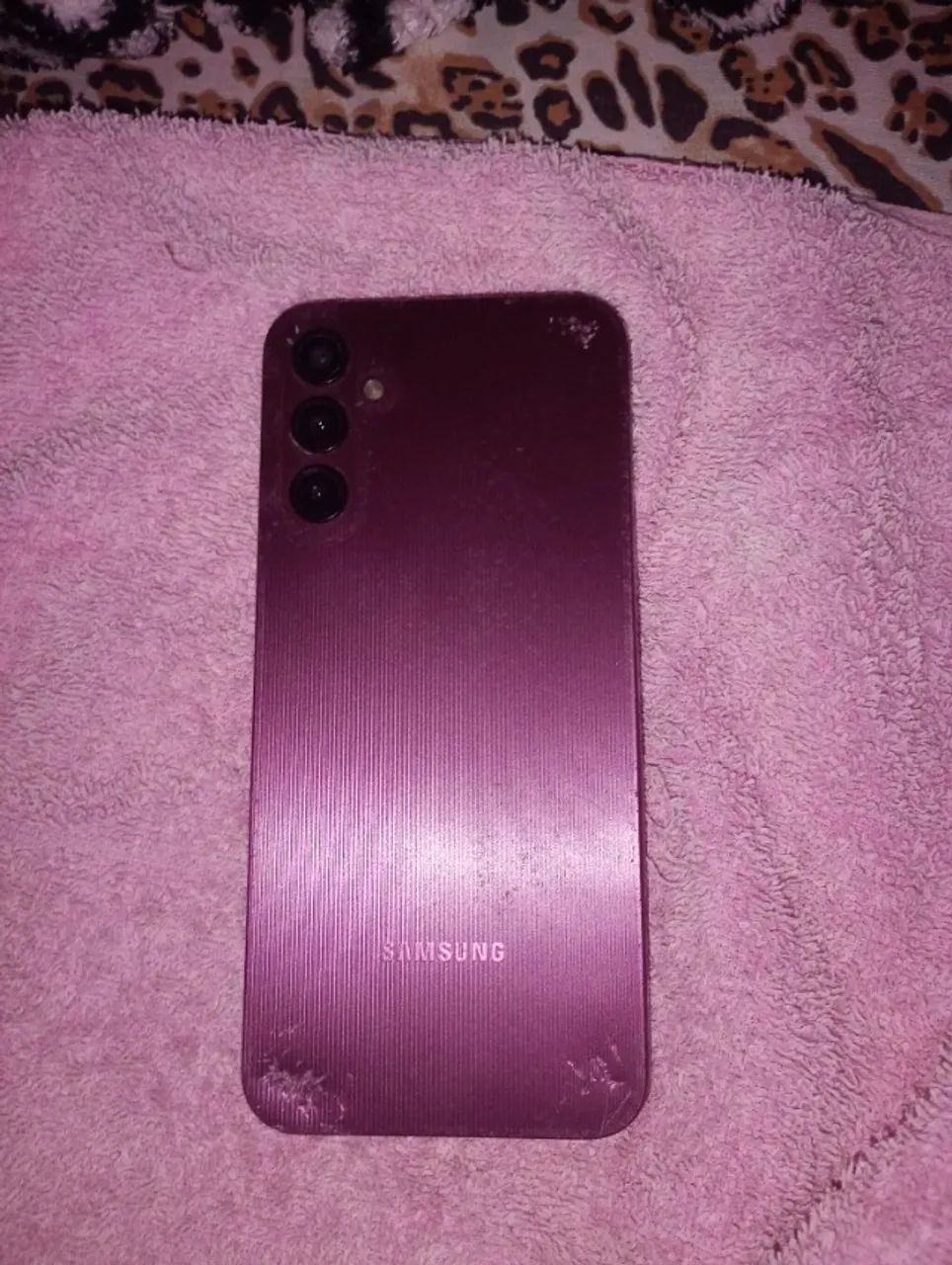 Celular, Samsung Galaxy A14, com tela queimada mas câmera, bateria e etc, perfeitos - Foto 2