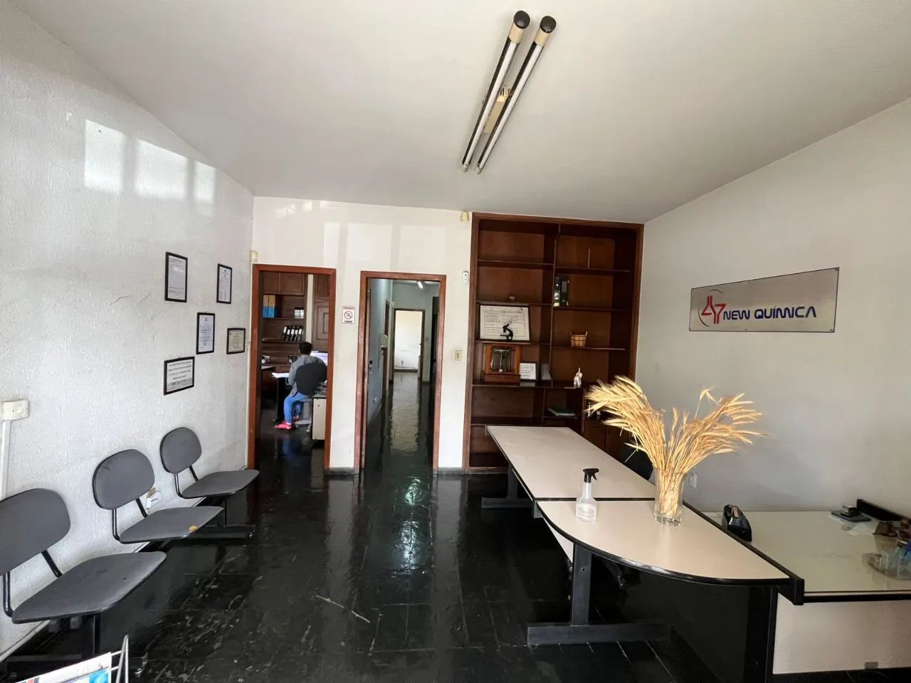 Imóvel comercial, prédio 3 andares, Camargos - Foto 3