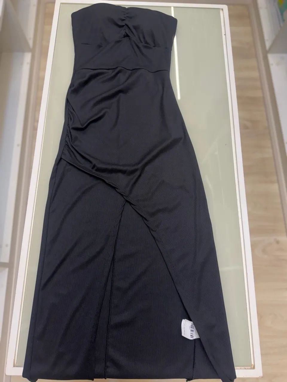 2 vestidos tomara que caia com fenda 