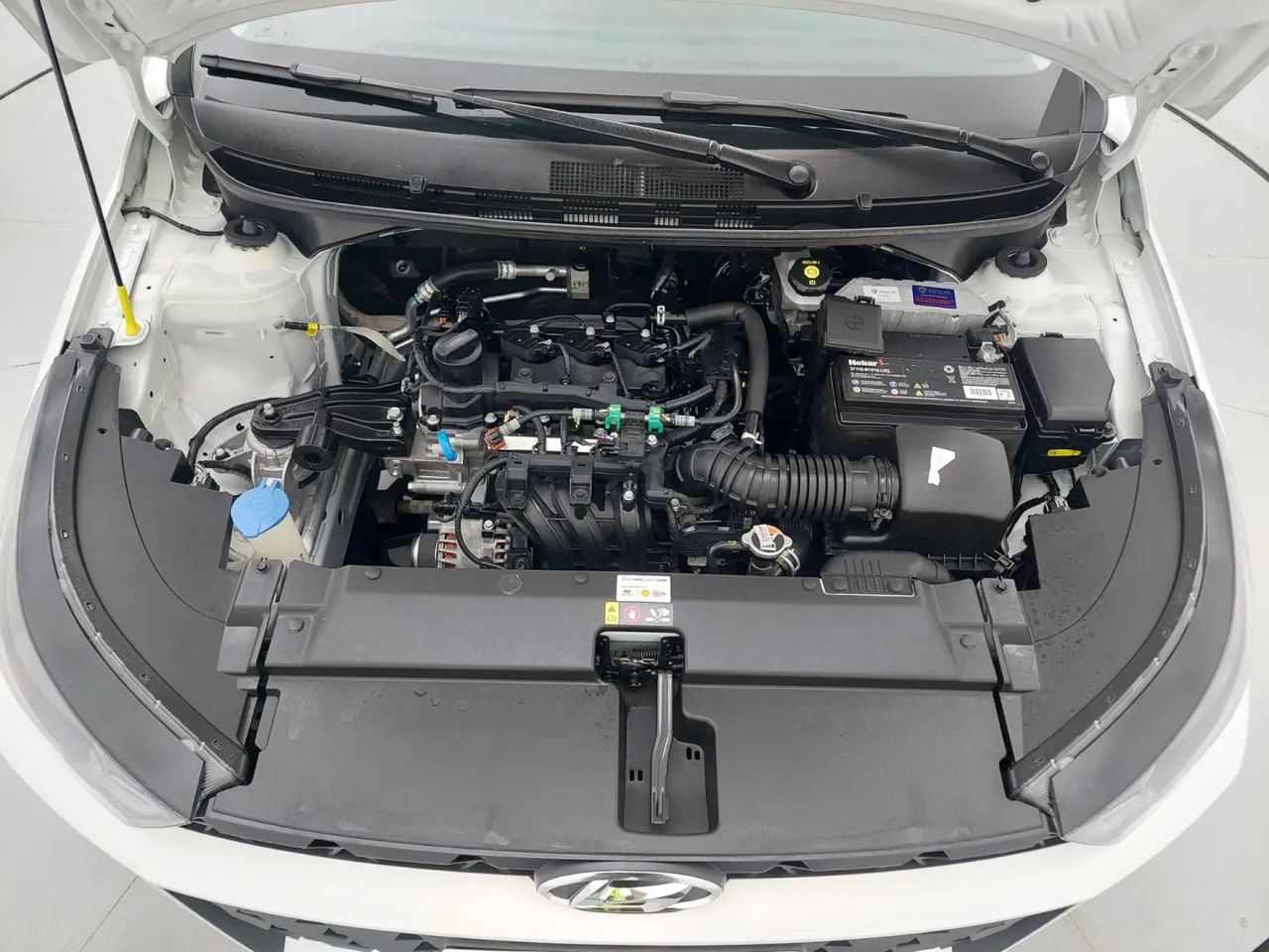 Hyundai HB20 Comfort Plus 1.0 Flex 12V Mec., foto 10 de 18