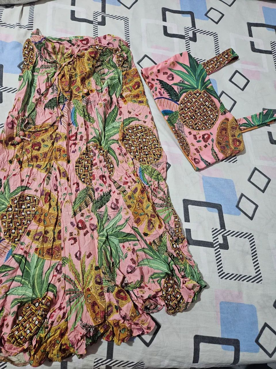 Conjuntos saia e top farm P - Foto 2