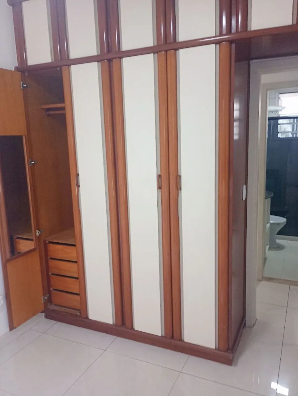 Alugo 3 quartos com suíte em Bento Ferreira  - Foto 4