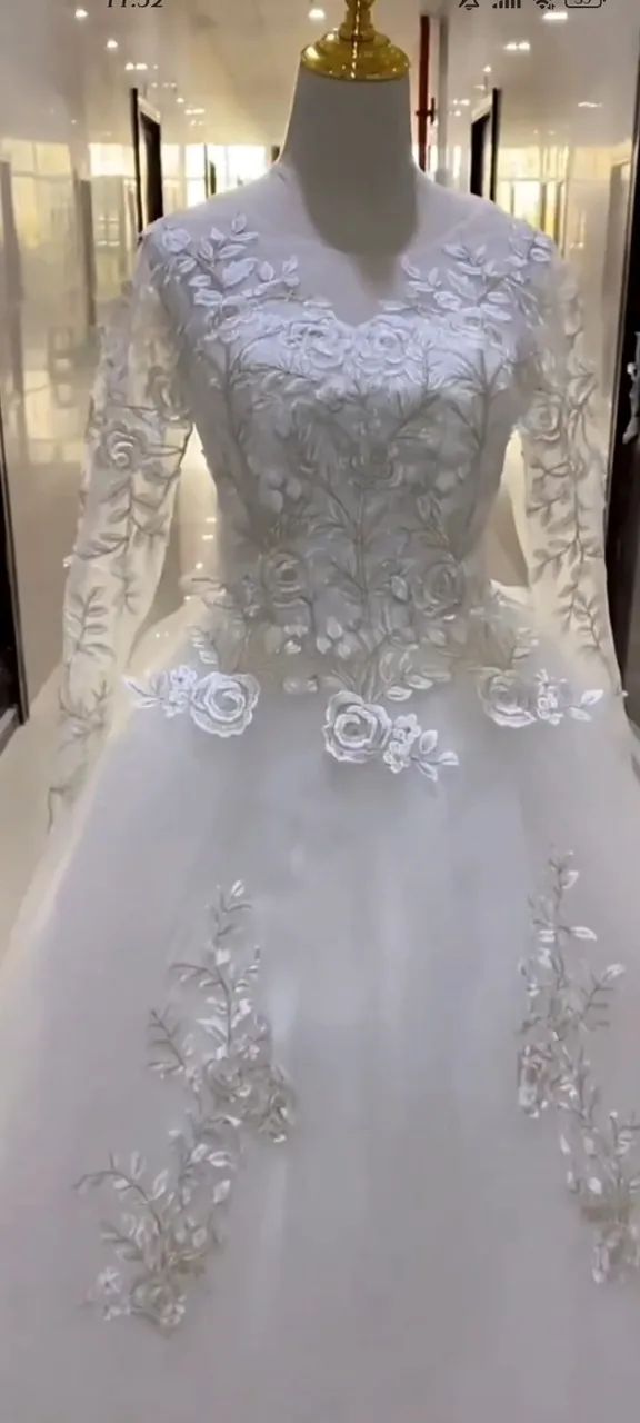 ? Vestido De Noiva Elegante - Á venda - Foto 2