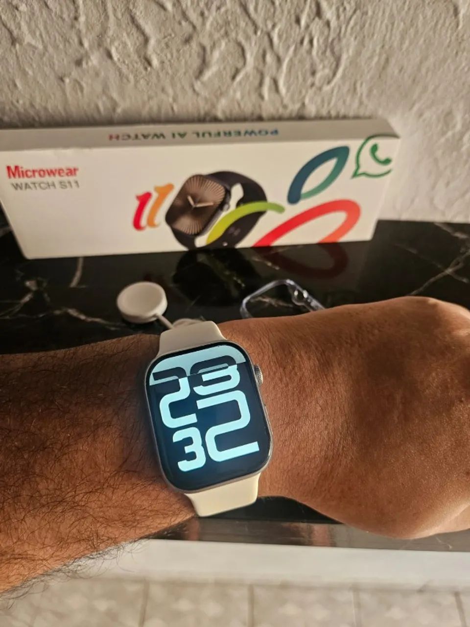 Smartwatch Clássico com Visual Idêntico ao da Maçã - Foto 4