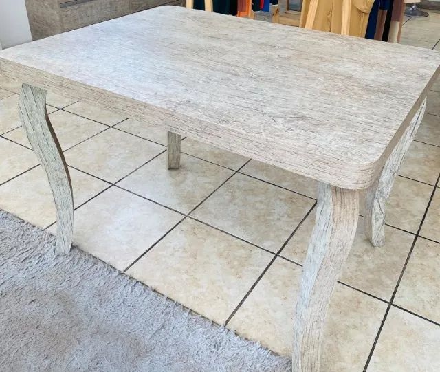 Mesa de Madeira