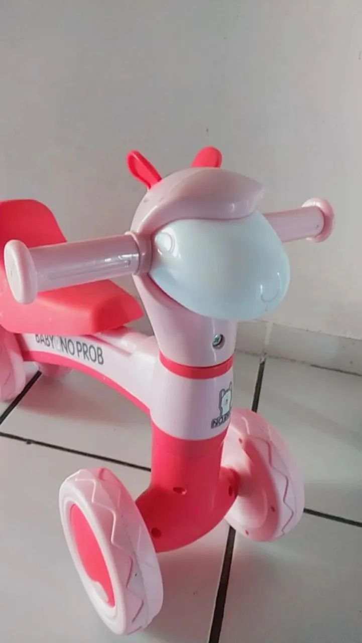 Bicicleta de Equilíbrio Com Música e Led - Foto 2