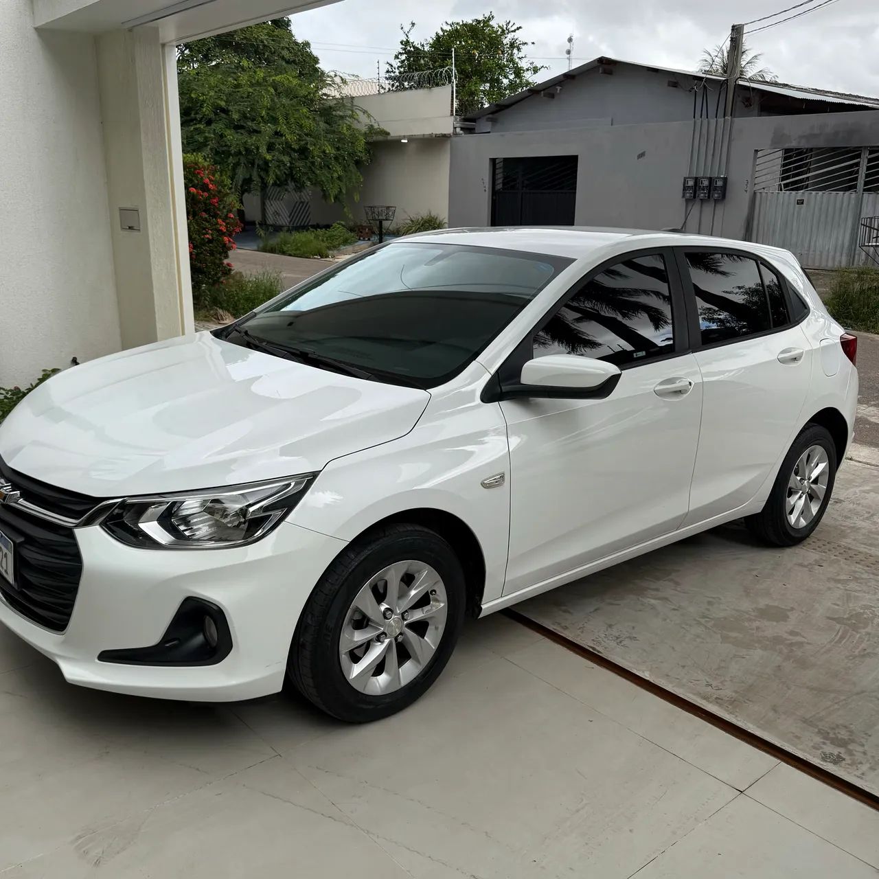 Chevrolet Onix Hatch LT 1.0 12V TB Flex Mec. 4P 2020 - Foto 3