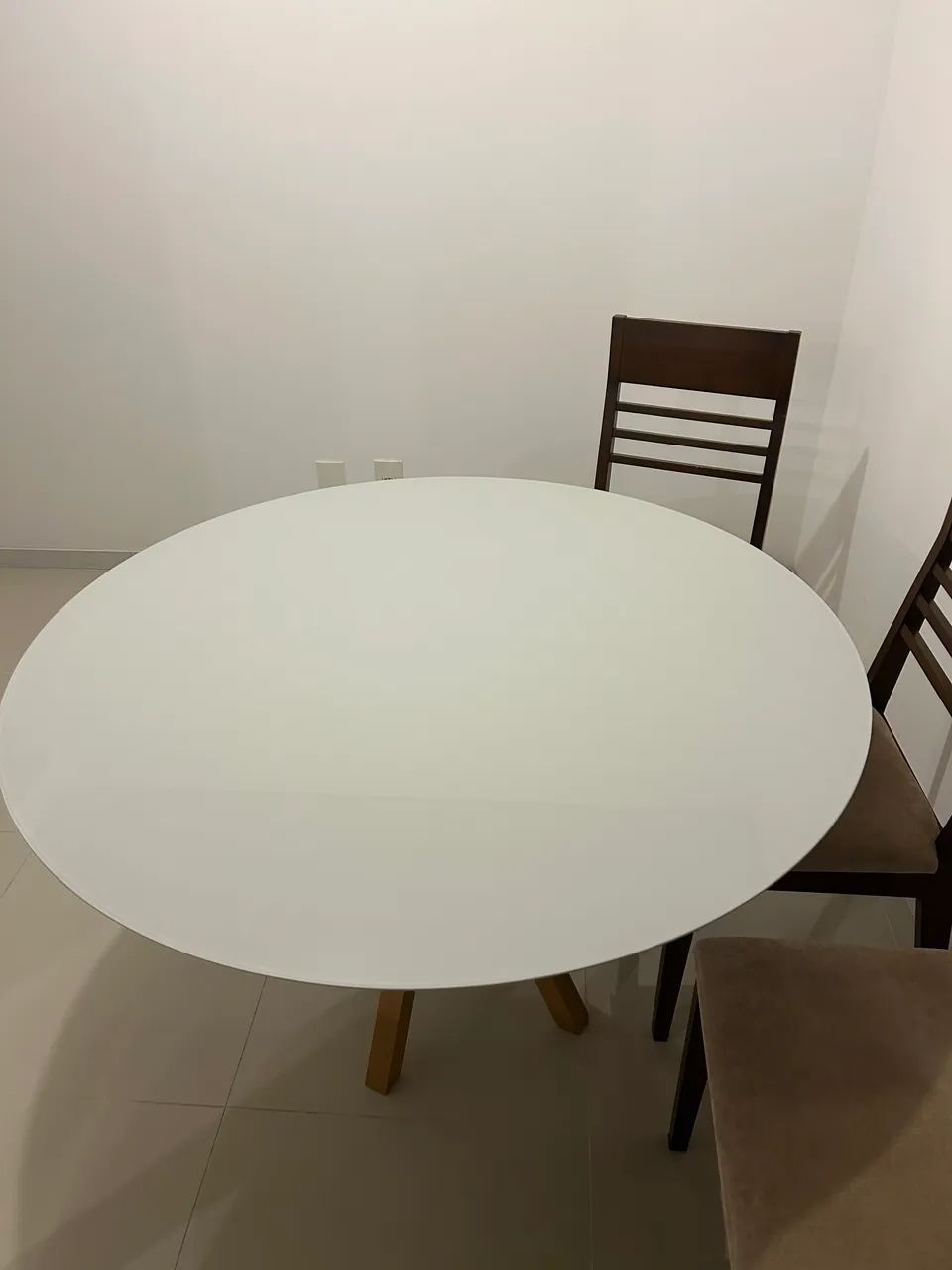 Mesa de jantar redonda de vidro, 1,20 metro - Foto 3