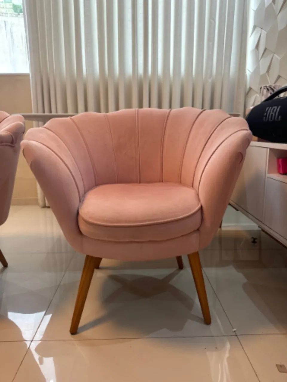  2 Poltronas rosa belíssimas  - Foto 2
