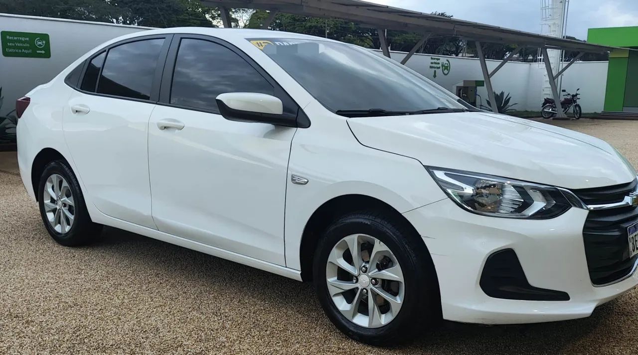 Chevrolet Onix Plus LT 1.0 12V Flex Mec. 4P 2021 - Foto 5