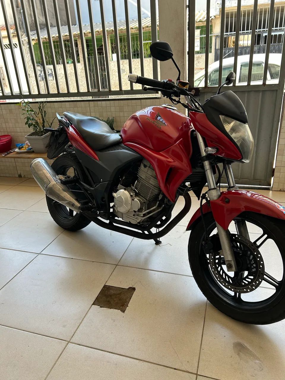 CB300r  - Foto 2